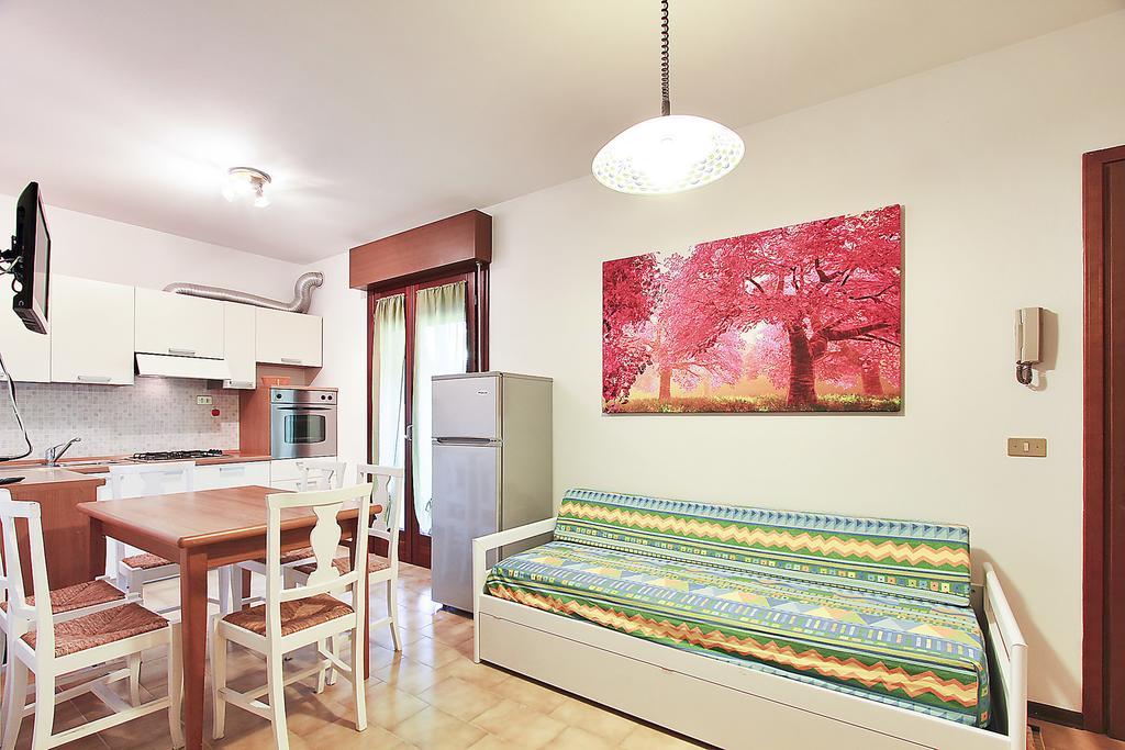 Villa Renata Lignano Sabbiadoro Room photo